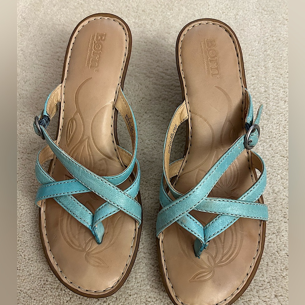 Born turquoise Funi sandal in size 7